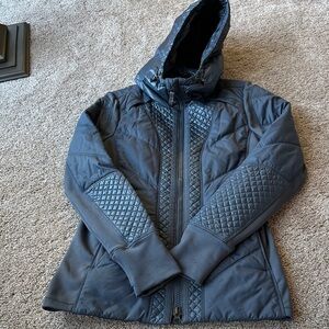 Athleta quilted Hooded Jacket - smoke Gray-size small